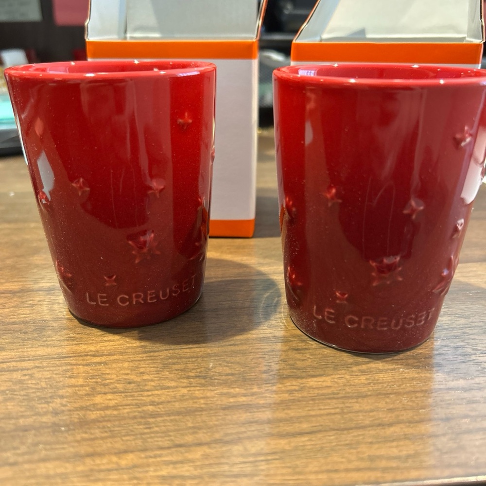 Le Creuset Set of 2 Stoneware Star Relief Short Tumbler 7oz Cerise Red NIB